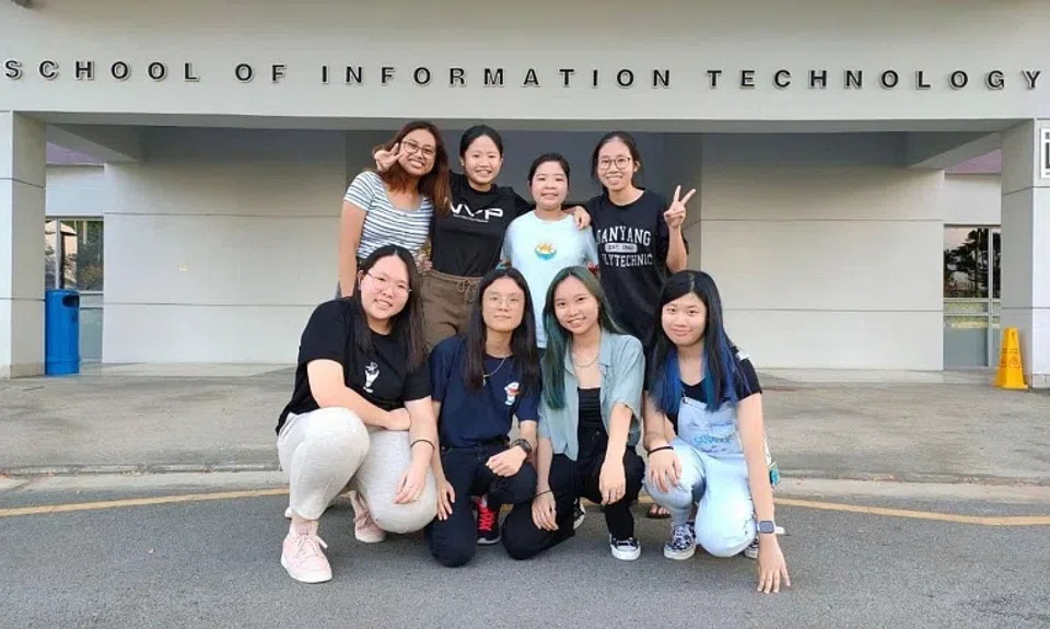 Nanyang Technological University computing student and IT security consultant Seraphina Chua (bottom row, second from right) with members of Ladies in Tech, an interest group at Nanyang Polytechnic.