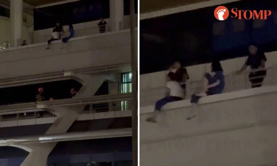 Two teen girls, aged 14 and 16, rescued from ledge of KKH parapet and apprehended