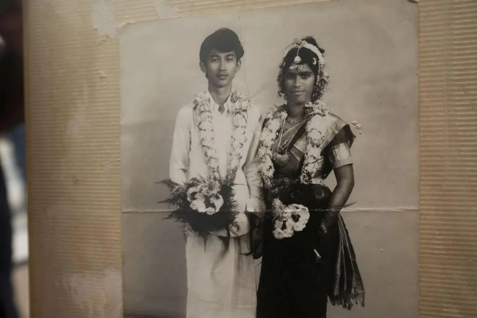 Mr Richard Ho and Madam Dorasamy Radabyee on their wedding day. (Click for more photos.)