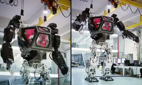 Watch out North Korea! Here's the giant robot that may patrol South Korea's border in future