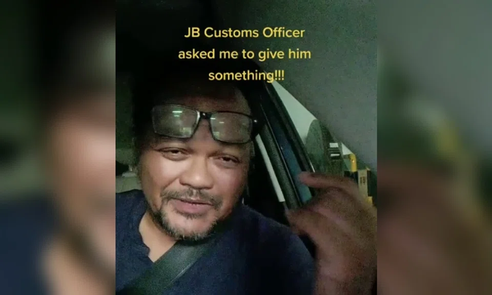 Posting on TikTok on Wednesday (May 17), user Hafidubaksin shared about his “first time” encounter at the Causeway.