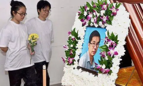 "Superman" doctor loses battle with leukaemia in Malaysia: 'He was our pillar of support'