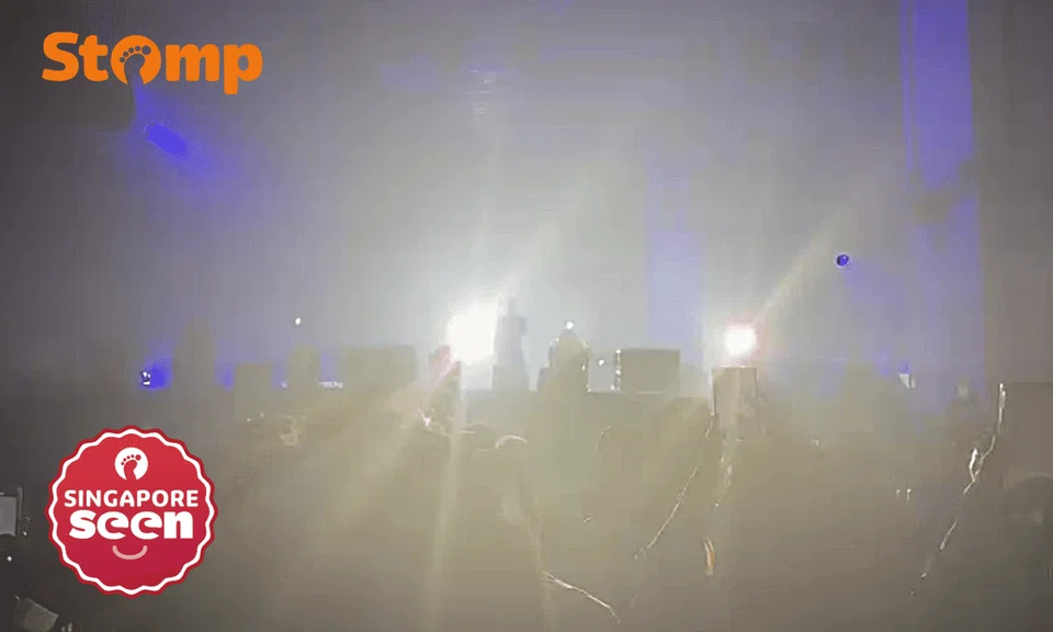 Spotlight shining into audience's eyes and other woes at Terry Lin concert: 'Can see speakers only'