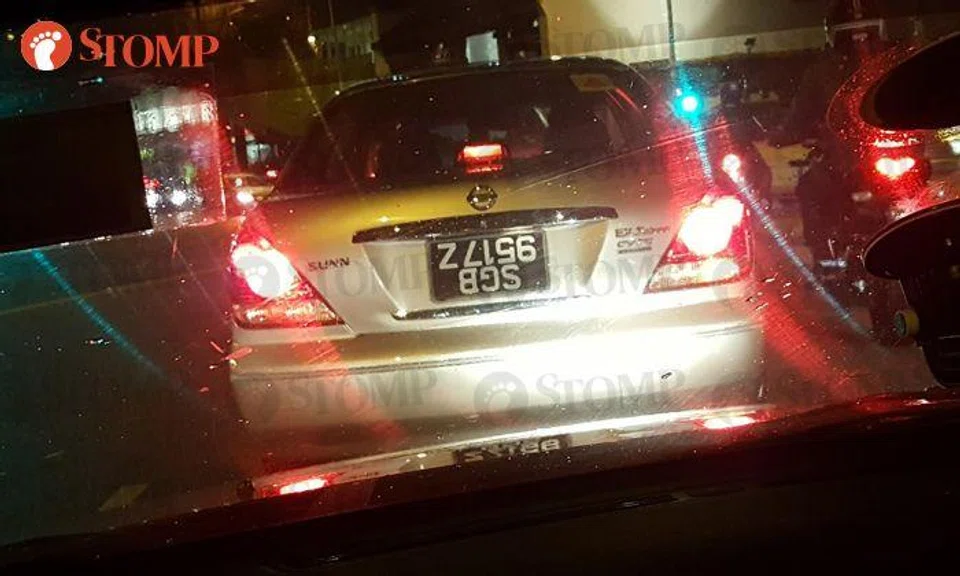 You need to flip your device upside down to read this driver's licence plate
