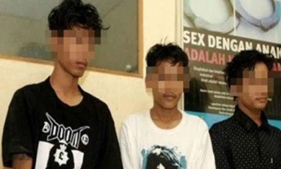 'Ball Bearing Gang' sneaks into bedroom and rapes Malaysian woman -- while husband is asleep in the living room