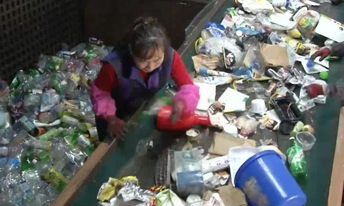 Do you know that recyclable garbages can be transformed and turned into ...
