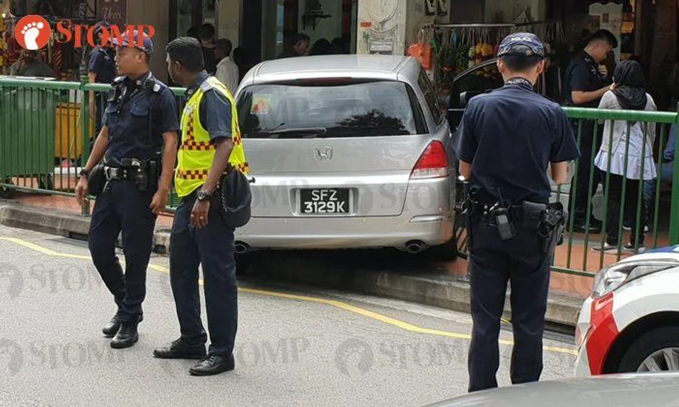 Pedestrian taken to hospital after car crashes into shophouse near Tekka Centre