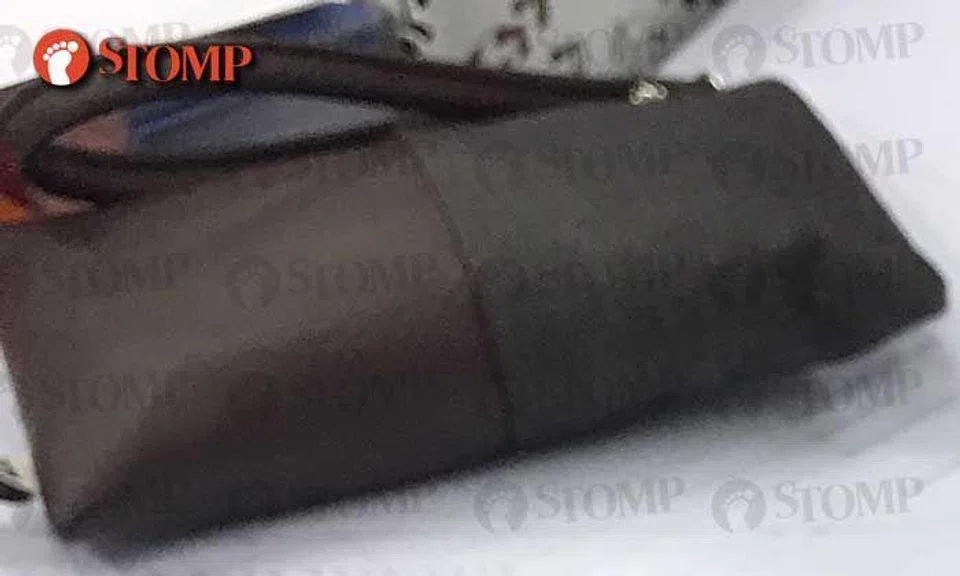 Have you seen this wallet that Stomper lost at Causeway Point?