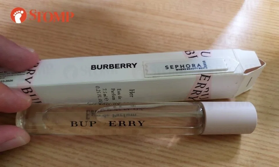 She shared a photo of the product with the Sephora tag still attached to the box and the second "B" and part of the first "R" missing from the Burberry bottle.