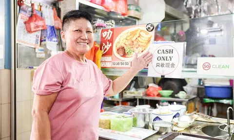 Cash only: Why some hawkers still say no to e-payments