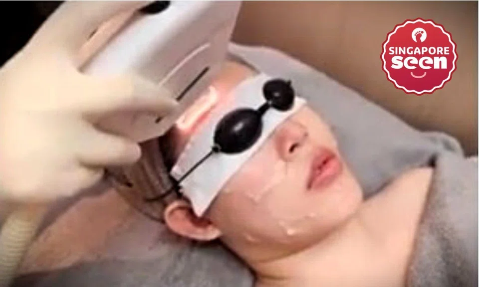 Dynamic pulsed light (DPL) machine facial treatment