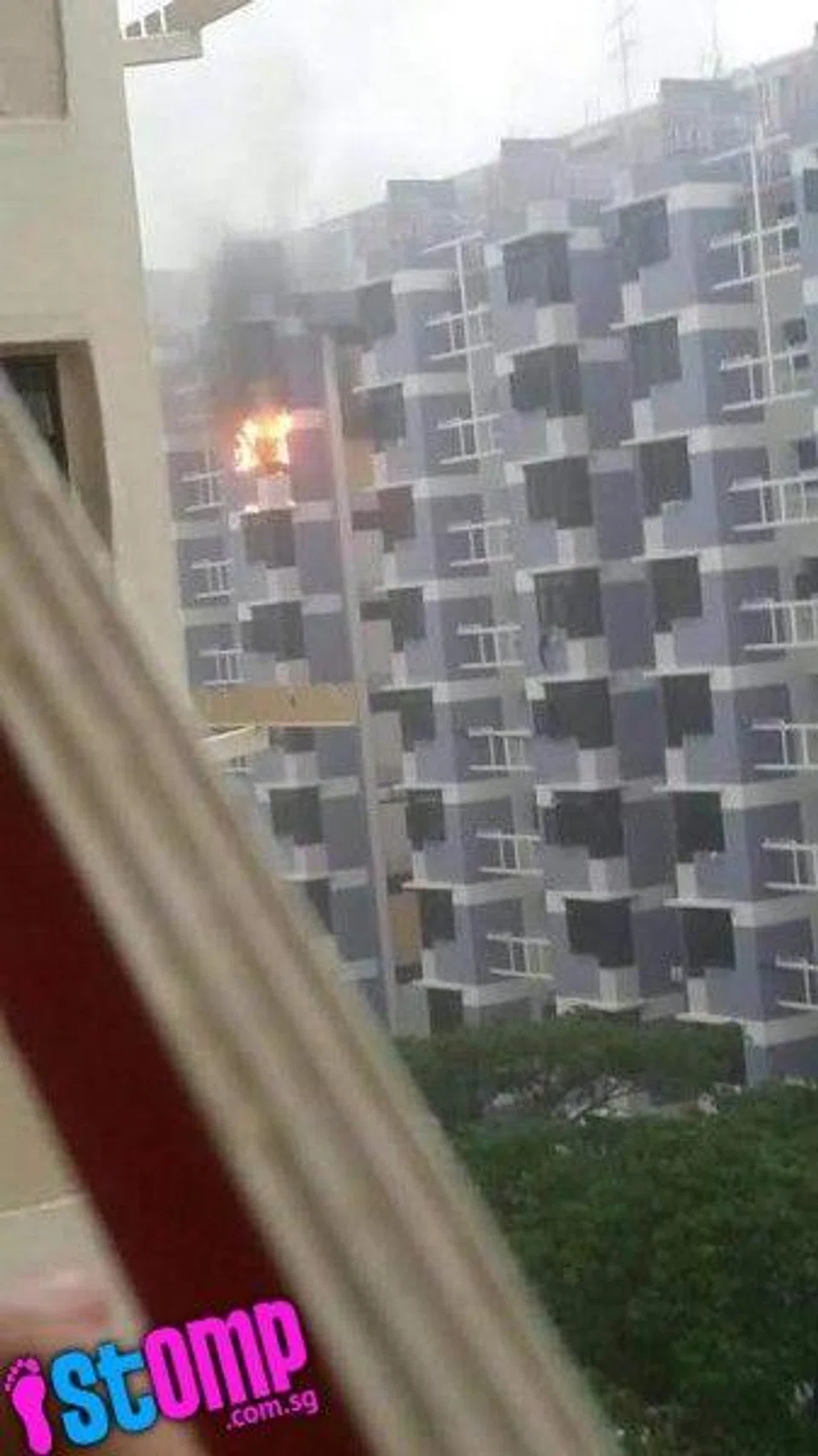 No injuries from fire at Bedok North Road, thanks to neighbours and off-duty SCDF firefighter