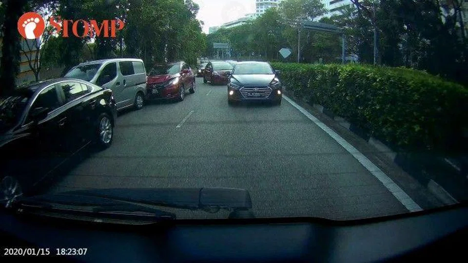 3 vehicles in chain collision along Toh Guan Road