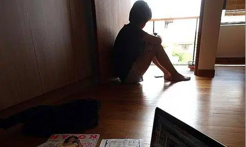 Parents need to take more active steps to ensure kids' safety online