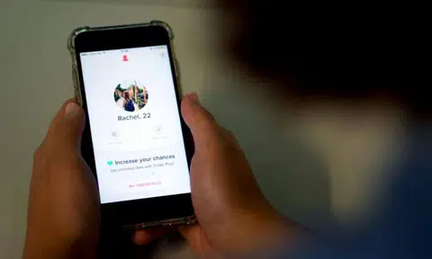 Man posed as Caucasian on Tinder to get nude pictures, extorted victims for sex