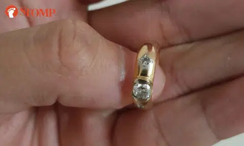Woman offering $500 for wedding ring she lost at Bukit Batok