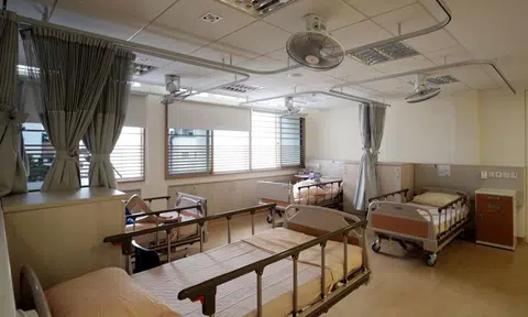 nursing home abuse, assault, elderly care