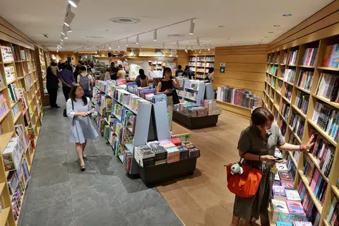 Third Kinokuniya branch opens in Raffles City, weeks before planned date