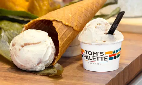 Bugis gelato shop suspended 2 weeks, fined $800 for offences including selling food that's 'not clean'