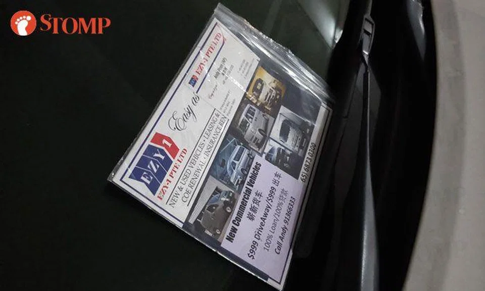 This is how flyers should be distributed so that they won't stick to windscreens