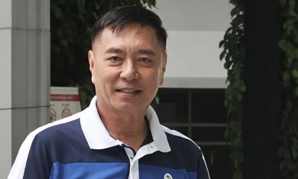 Retired local actor-director Ng Aik Leong failed to exercise care while driving a van out of a slip road, and it struck a bicycle, causing its rider to suffer injuries including a fractured right elbow. Photo: Shin Min Daily News