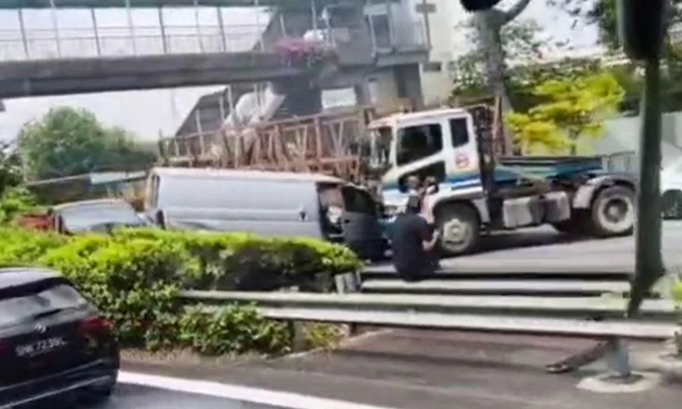 trailer and van accident aye