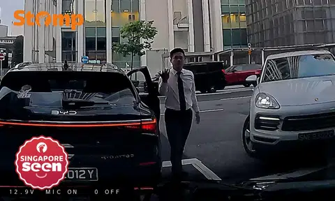 Man exits car to slap Grab driver twice after getting honked at: 'My face was red'