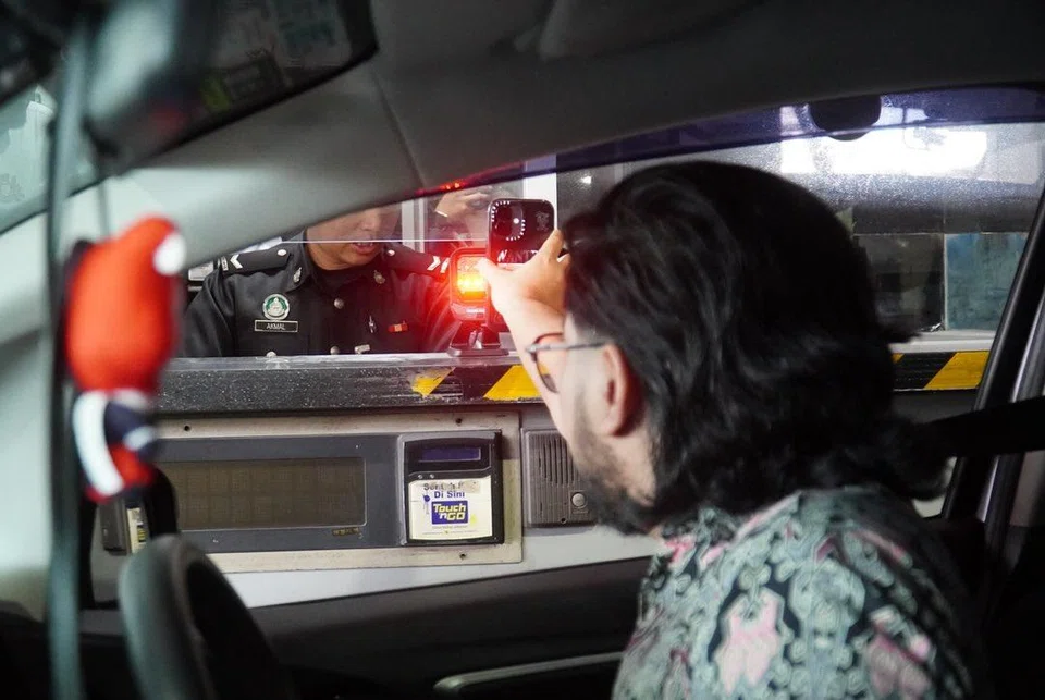 The MyNIISe app will help reduce congestion at the two Johor checkpoints, which see more than 300,000 people crossing daily.