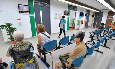 91-year-old nursing home resident pushes fellow resident to his death, inquest heard