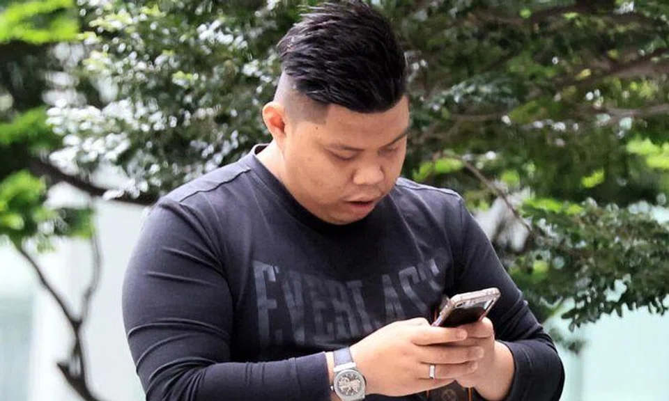 Dorm security officer caught workers with contraband cigarettes, forced them to give him $500 bribe