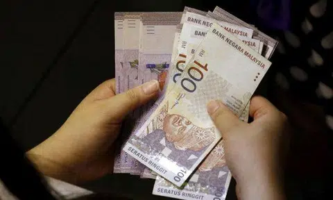 Singaporean wins S$7.8 million lottery in Malaysia