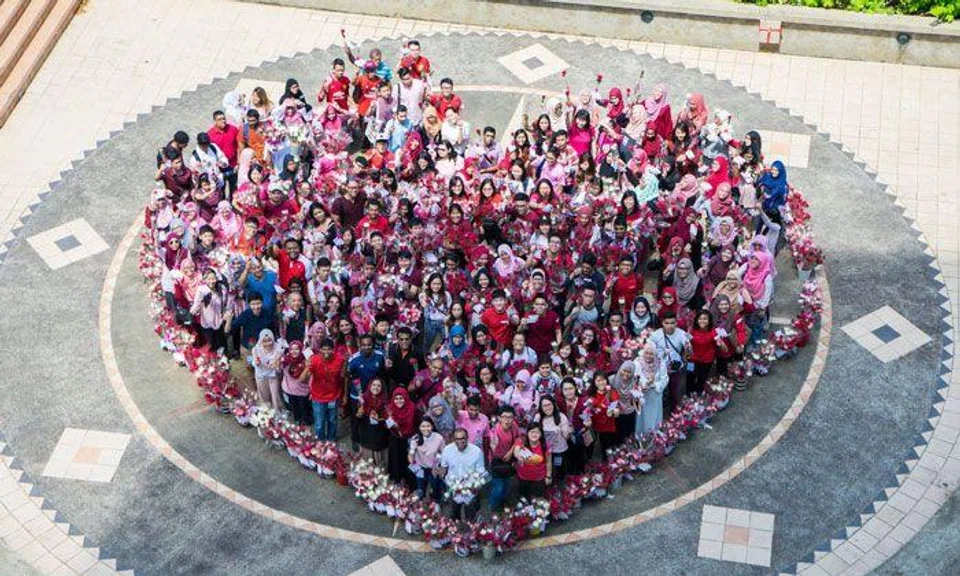 Youths from different religions come together to promote love above all