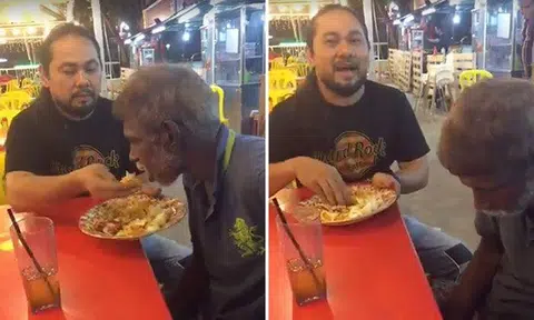 Video of Malaysian abang feeding elderly indian uncle by hand wins over netizens, shows care transcends race or religion