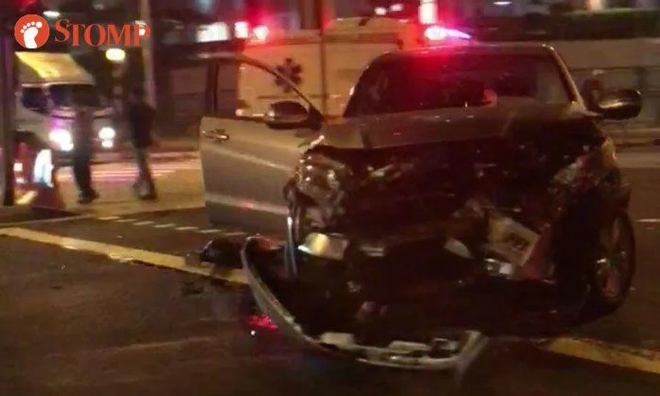 57-year-old man sent to hospital after accident involving 2 cars and taxi at Clementi