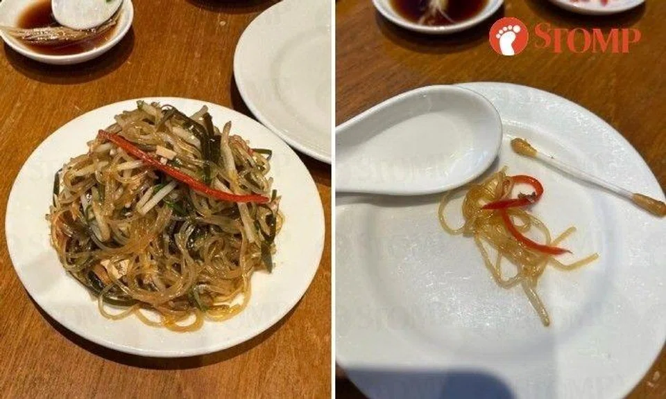 The Stomper shared a photo of a cotton bud in a plate of an appetiser dish called Oriental Salad in Special Vinegar Dressing.