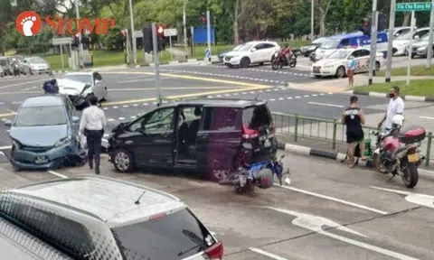 3 taken to hospital after accident involving 3 cars and motorcycle at Yio Chu Kang Road junction