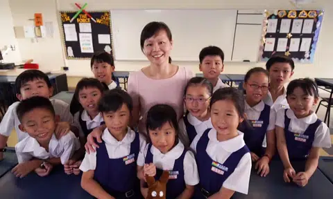 Students inspired to go the extra mile, thanks to teacher's creativity