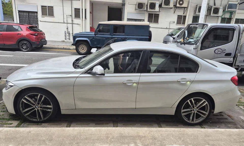 The BMW 318i that Ms Anne Cecilia rented.