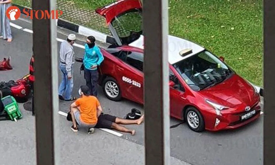 20-year-old GrabFood rider taken to hospital after accident with taxi in Tampines
