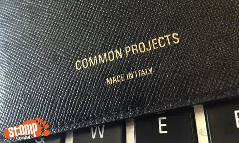 Has anyone seen this card holder? Owner of EZ-Link card in the holder lost it at Jurong East