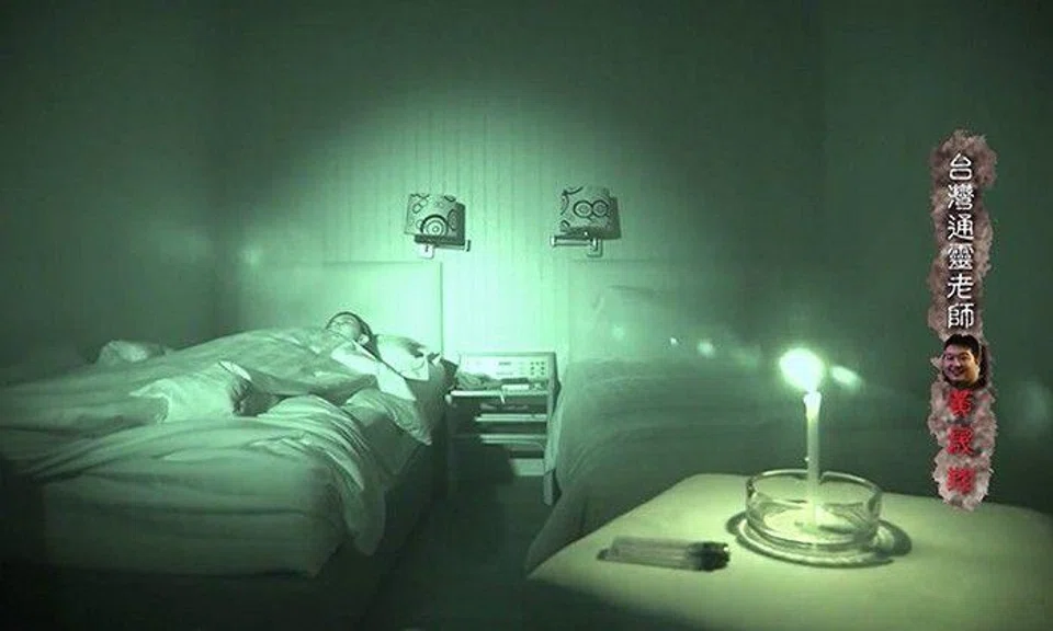 Psychic master shares how lighting candles in a room can attract spirits