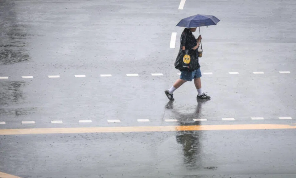 thundery showers July