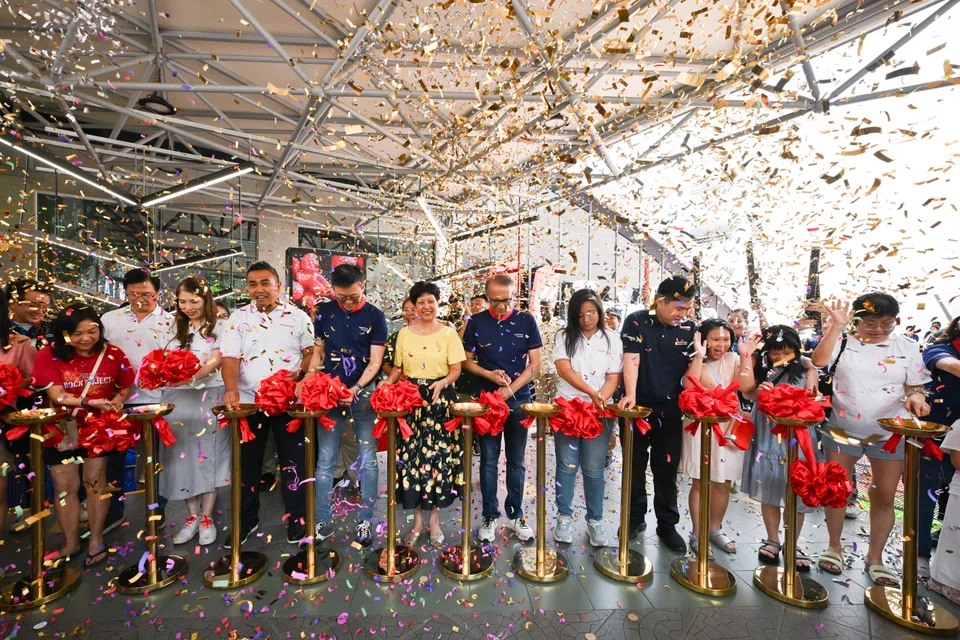 FairPrice brings wet market experience to Elias Mall