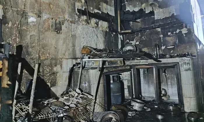5 taken to hospital after being overcome by smoke during raging fire at ...