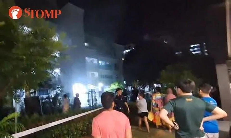 A fire broke out in a fourth-storey flat of Block 422 Tampines Street 41 on the night of Oct 3.