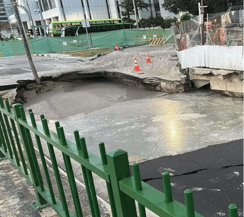 PUB fills up sinkhole at Tanjong Katong