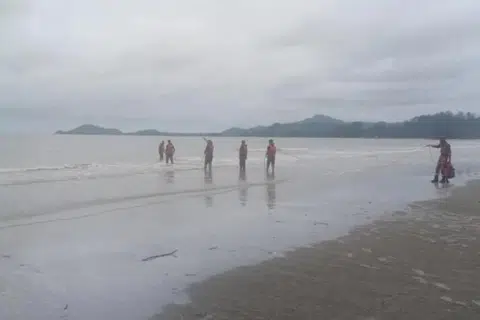 The incident, which occurred at around 2.37pm on April 7, involved three adult male victims, said the local Fire and Rescue Department.