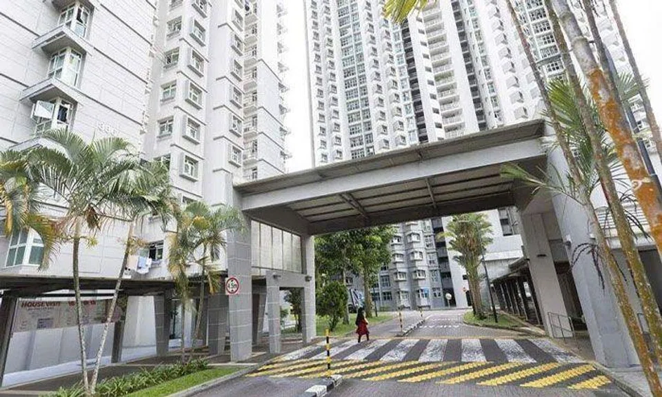 The accident, which took place in Bukit Batok West Avenue 5, is believed to have happened when the boy was crossing the road in front of the bus. PHOTO: LIANHE ZAOBAO