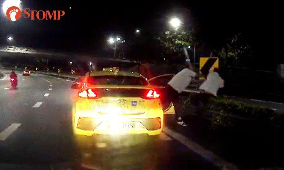 Cabby who pushed Grab driver into drain in PIE dispute charged with performing rash act