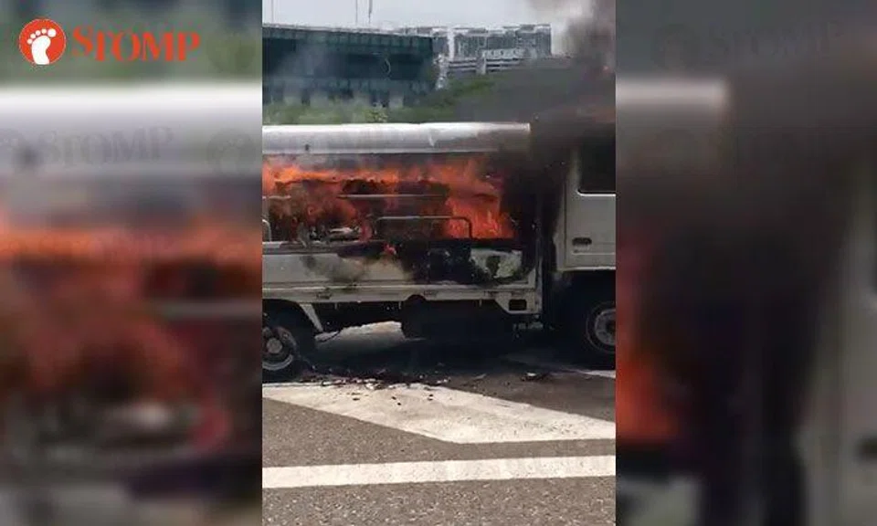 Lorry burnt to a crisp after catching fire along PIE